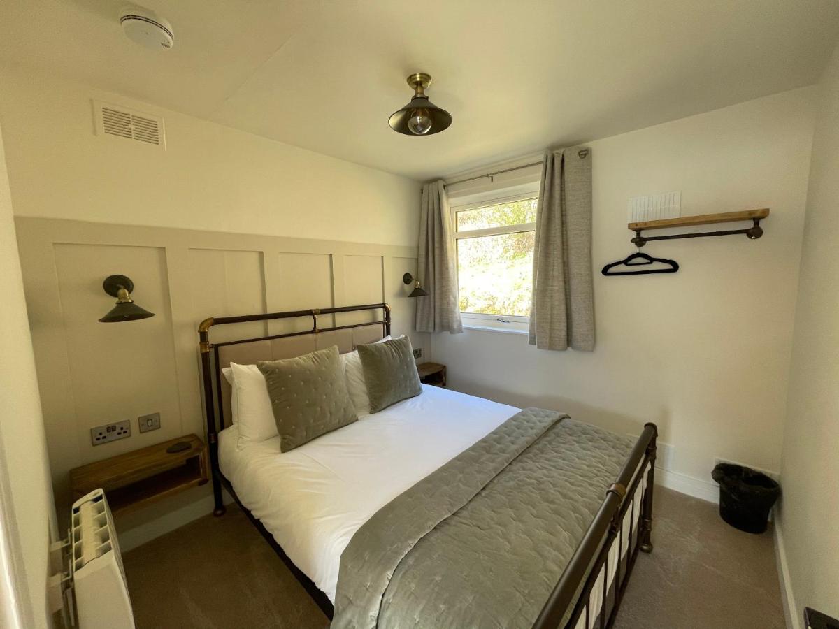 Old Springwell Croft Villa ออนิค ภายนอก รูปภาพ